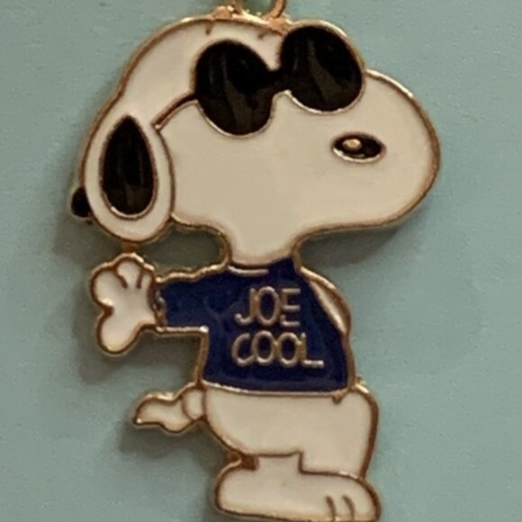 Snoopy Earring, Peanuts Earring, Snoopy Jewelry, Joe Cool Earring, Gift Idea - Picture 3 of 11
